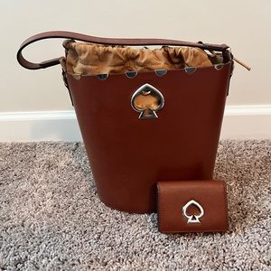 Kate Spade Bucket Bag & Matching Wallet